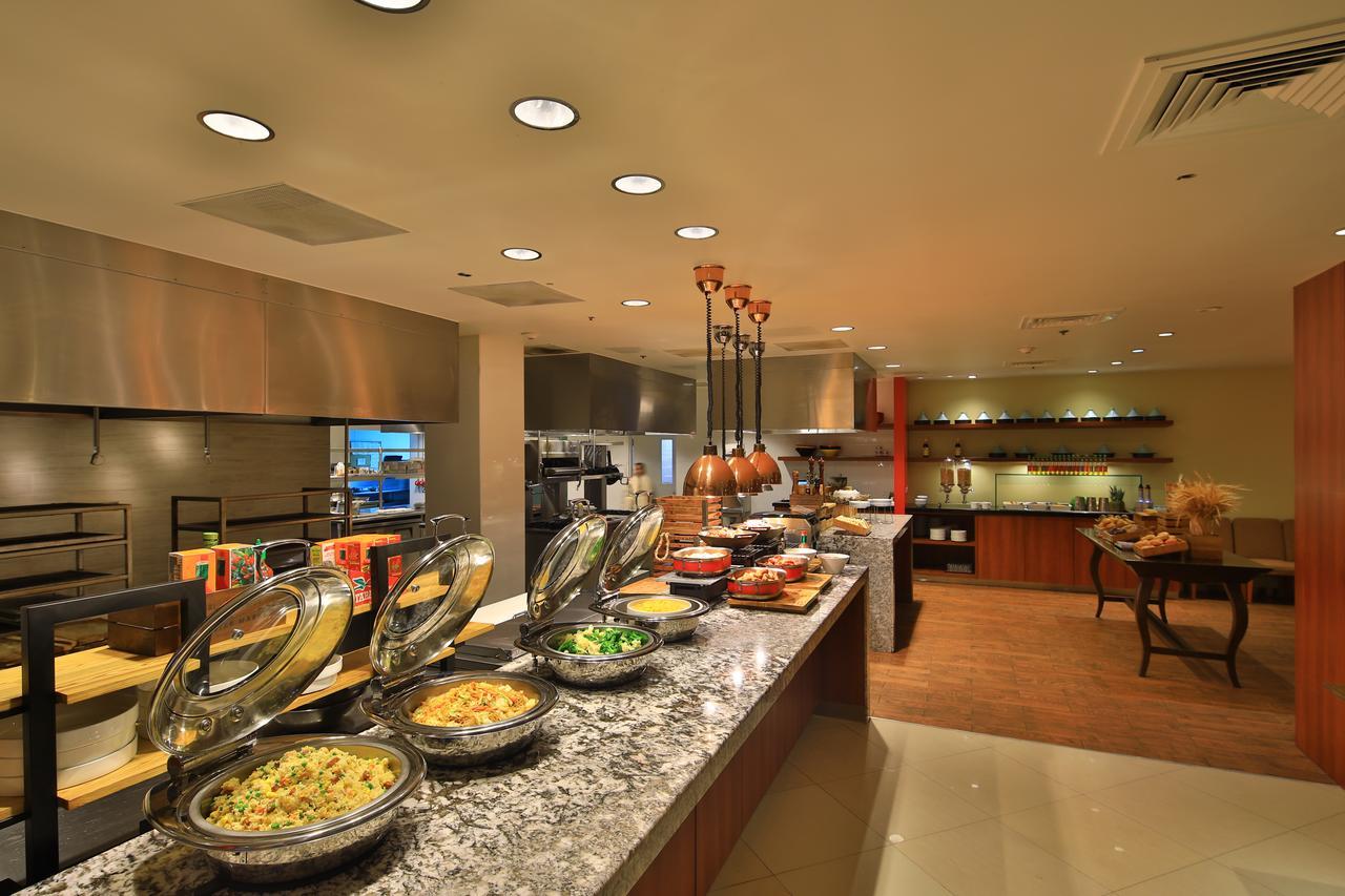 Guam Plaza Resort Tumon Eksteriør billede
